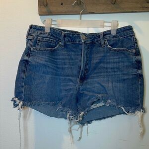Old Navy high rise O.G. Straight size 14 jean shorts Great used